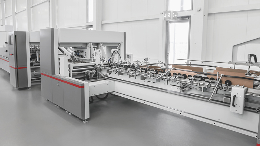 BOBST обновил версию фальцевально-склеивающей машины EXPERTFOLD 165